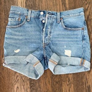 Levi’s jean shorts